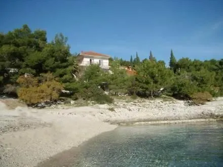 Tolles Haus In Okrug Gornji Mit Eigenem Balkon Holiday home *